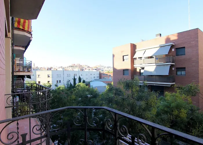 Munne - Spacious Apartments Next To Fc Barcelona